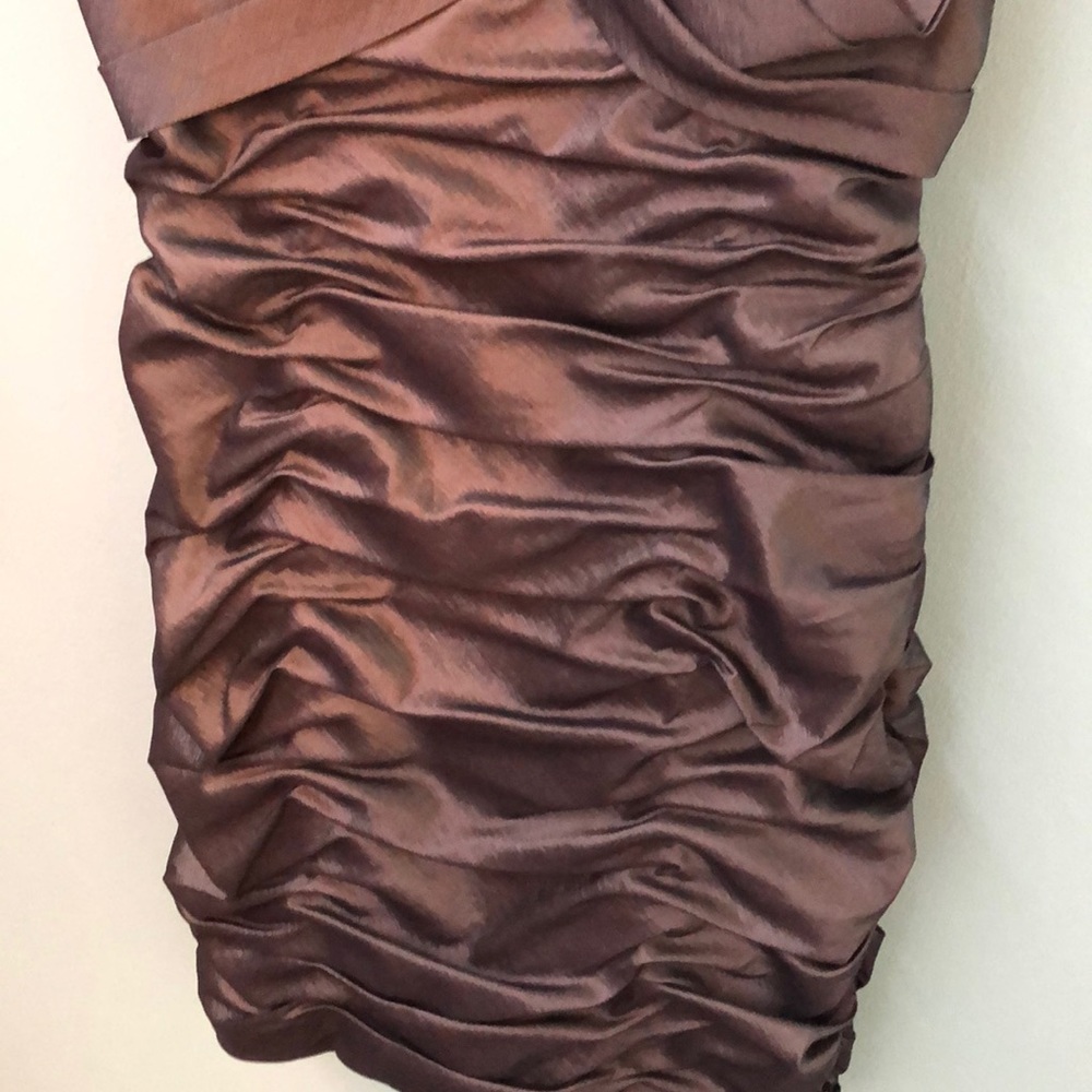 Formal dress - Picture 9 of 12